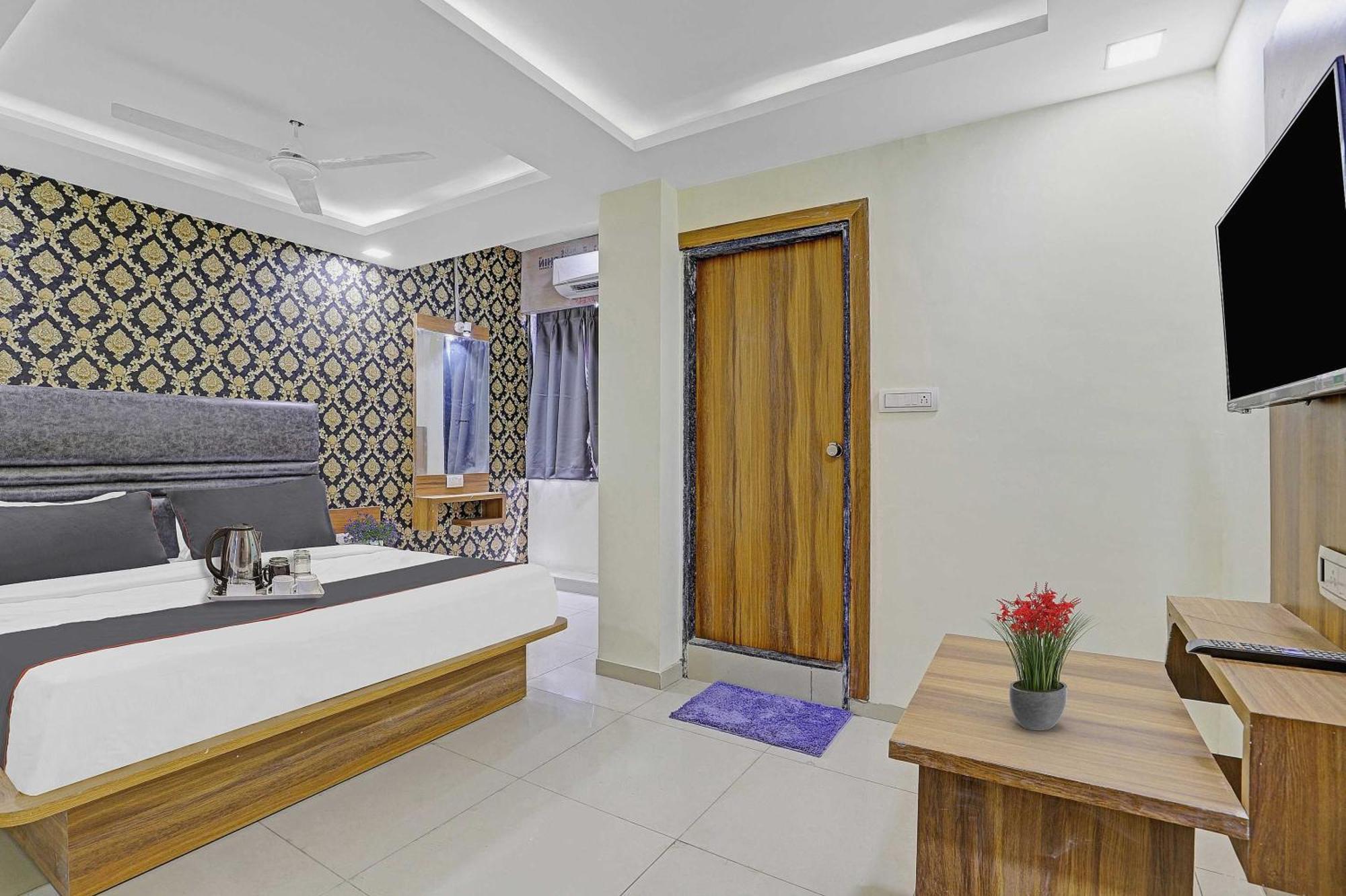 ואדודרה Hotel O Hill View מראה חיצוני תמונה