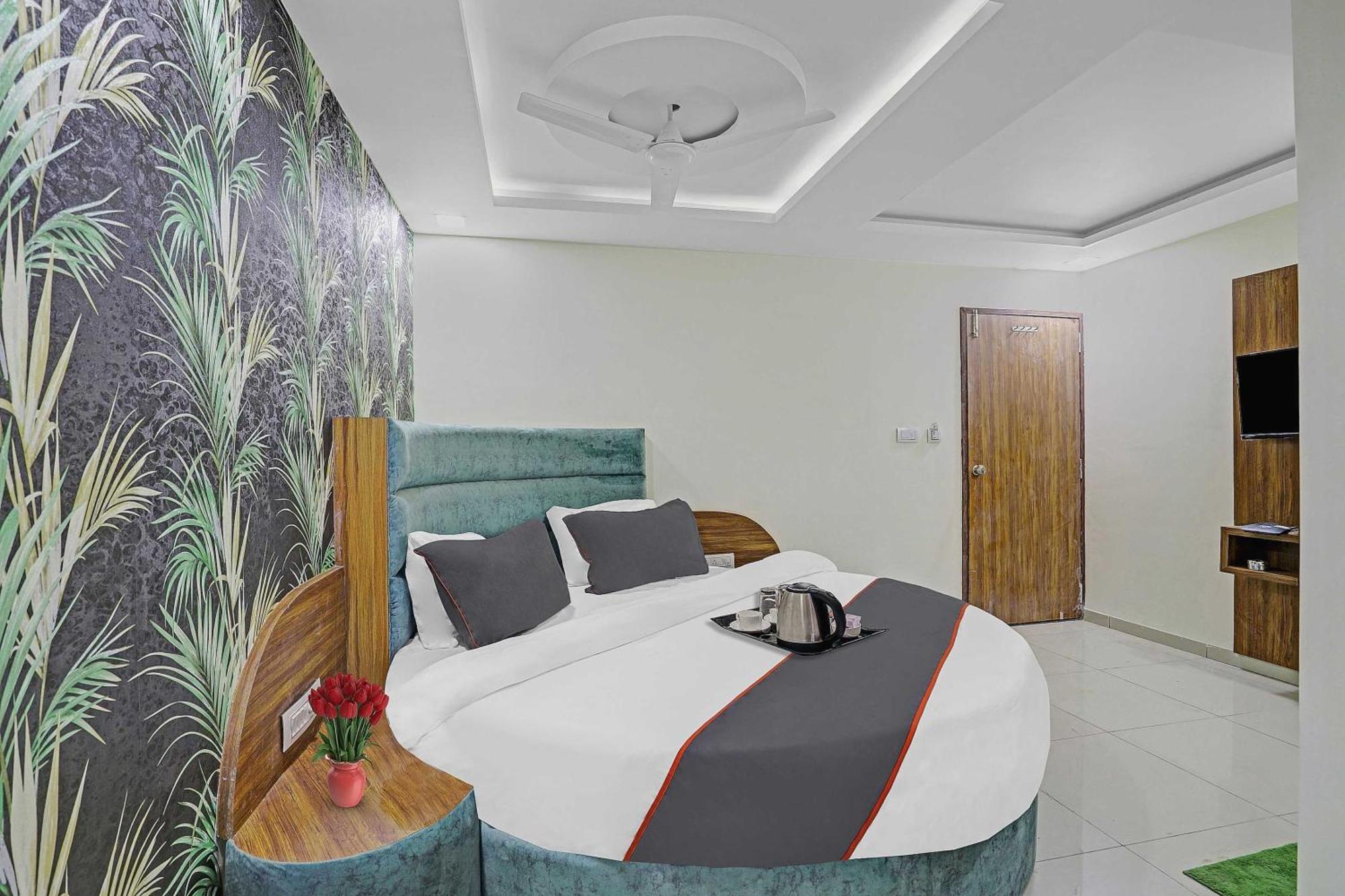 ואדודרה Hotel O Hill View מראה חיצוני תמונה