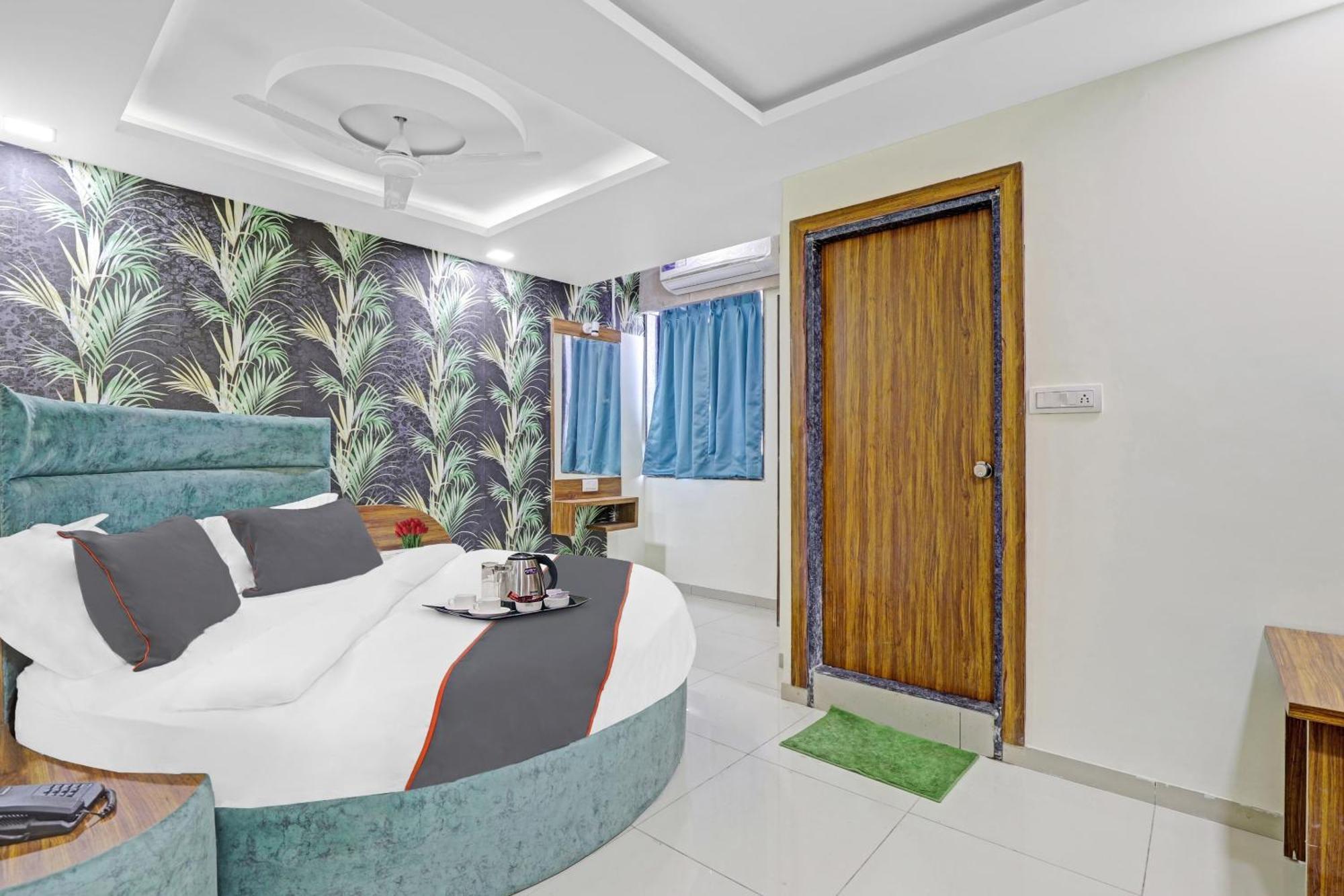 ואדודרה Hotel O Hill View מראה חיצוני תמונה